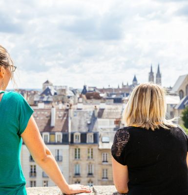 The architecture of the Reconstruction