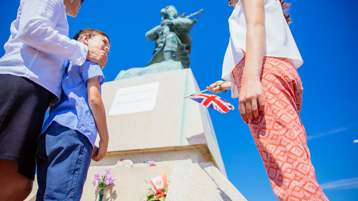 295391-statue_de_bill_millin__colleville_montgomery-caen_la_mer_tourisme___les_conteurs_droits_reserves_office_de_tourisme___des_congres-1500px