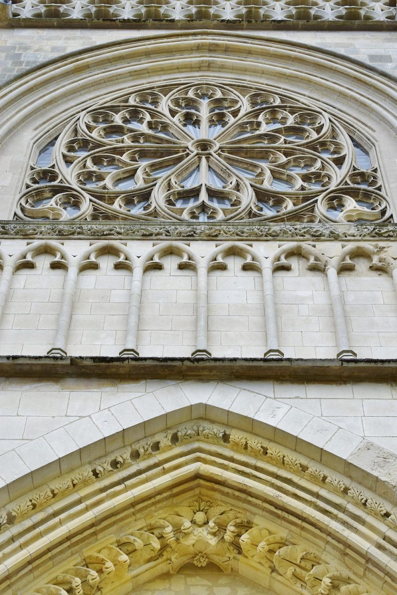 rosace abbatiale Abbaye d'Ardenne IMEC