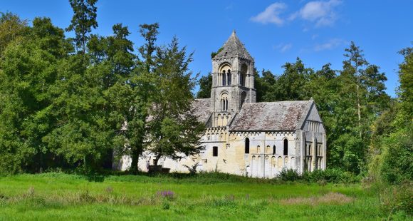 Around the old church in Thaon