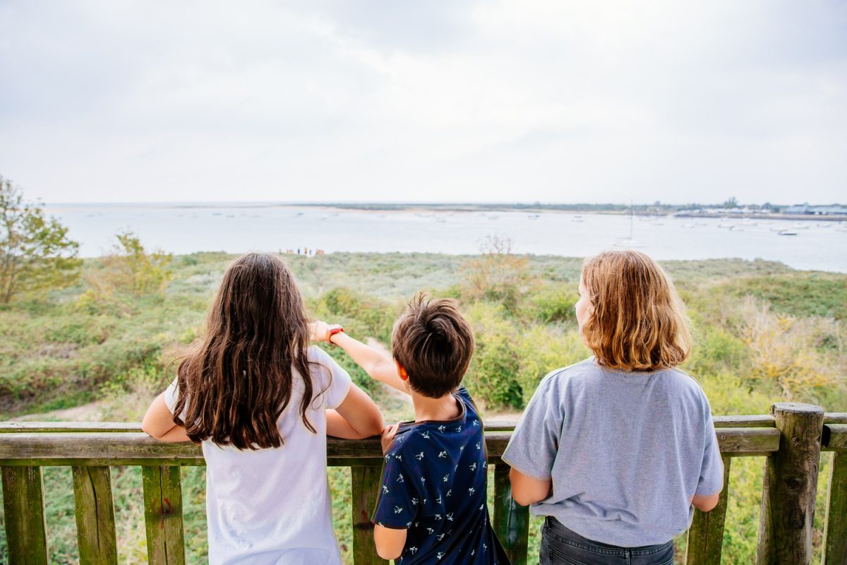 Enfants à la Pointe du Siège à Ouistreham