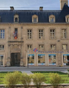 A convention bureau at your side