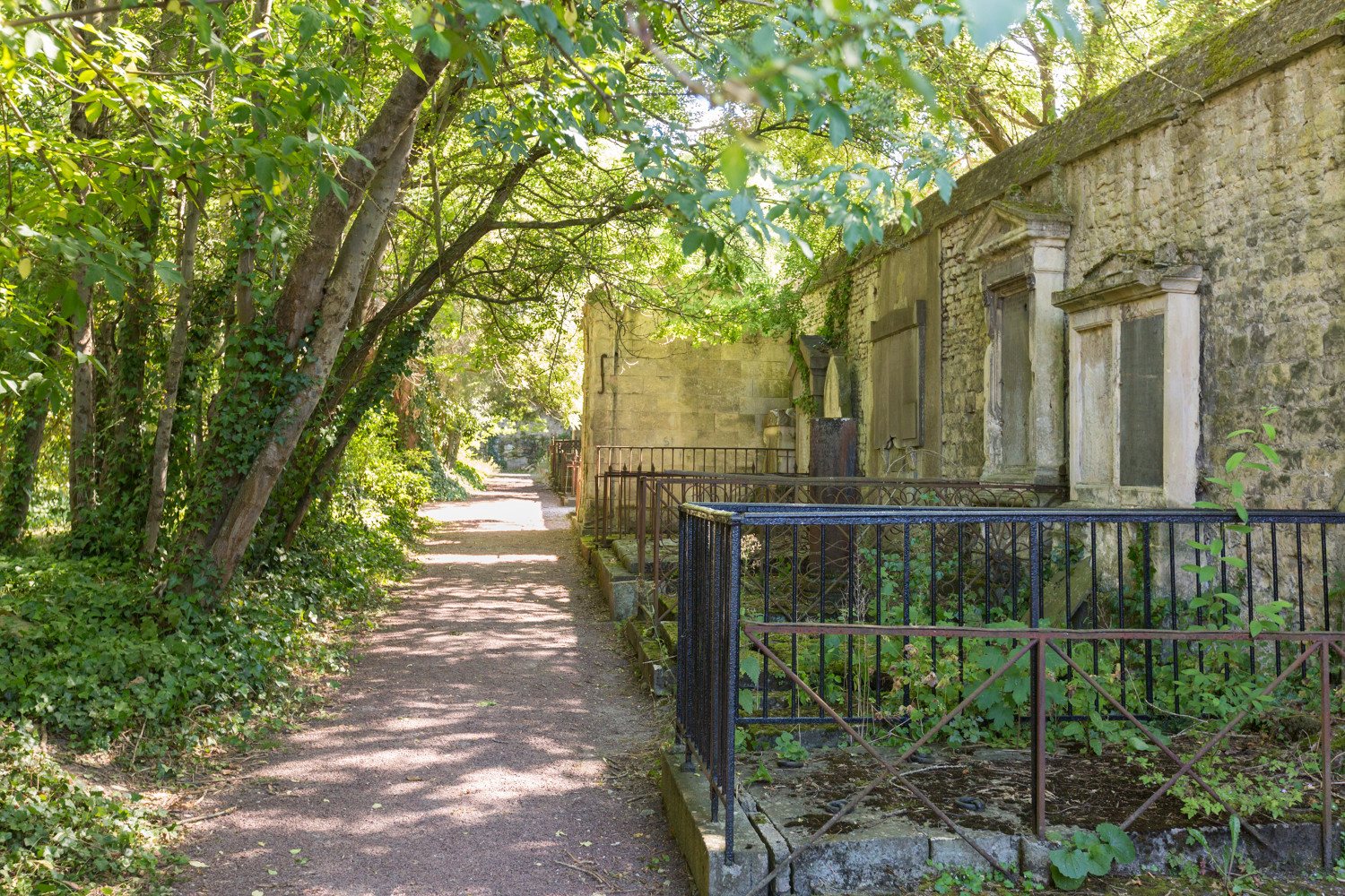 Cimetière dormant Saint-Jean, Caen