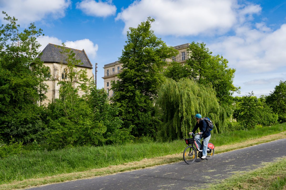 Caen la mer by bike