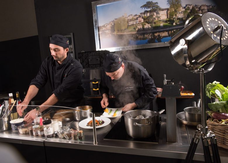 005-C2-18-Studiophotojm2 copie