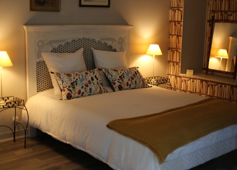 053DA3C1-F33A-4F65-AB66-641CE7E52043