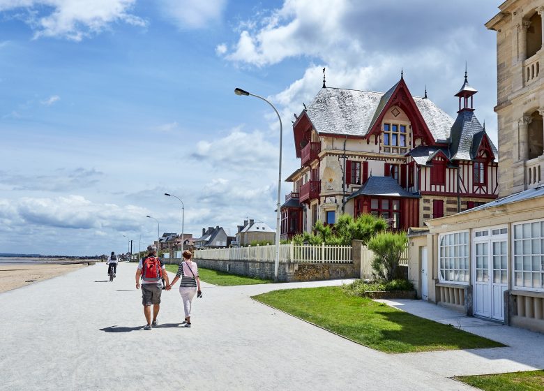 46098-Lion-sur-mer__Boulevard_du_Calvados-Caen_la_mer_Tourisme___Fabien_MAHAUT