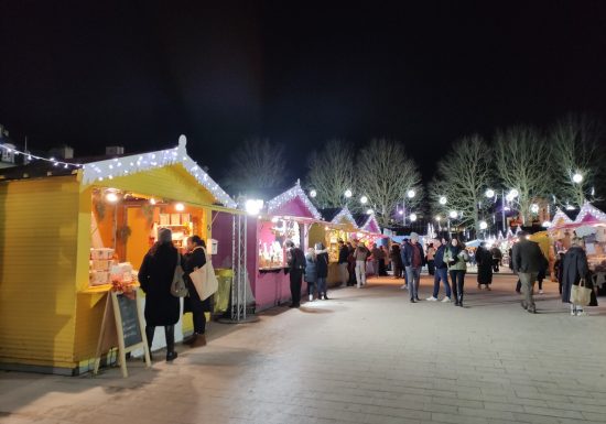 575097-Marche_de_Noel_a_Caen__2023-Caen_la_mer_Tourisme___Alix_JONET-1500px