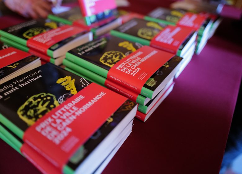Livres sur table 