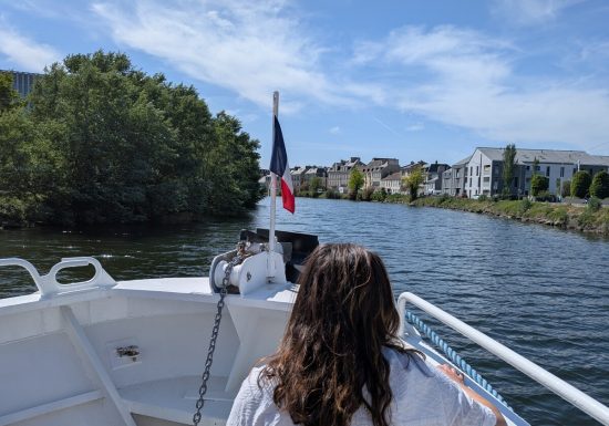 604854-Balade_en_bateau_les_Vedettes_Caennaises-Caen_la_mer_Tourisme___Alix_JONET-1200px