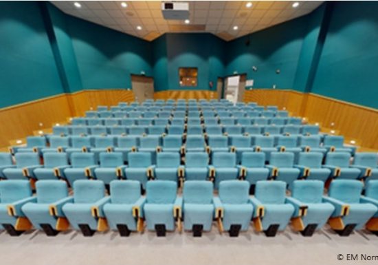 Amphi1