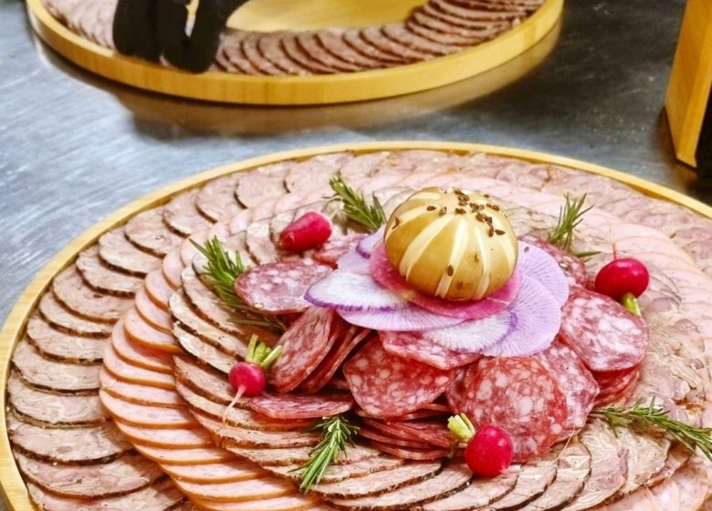 DRESSAGE BUFFET ©MENARD TRAITEUR