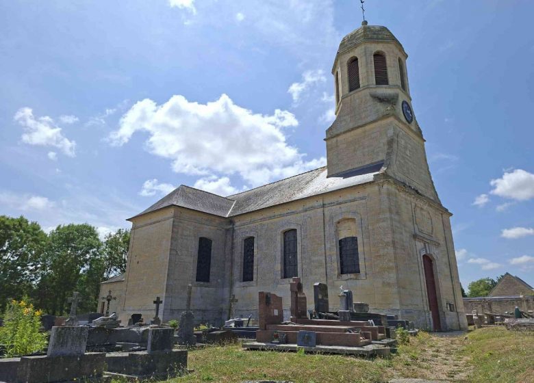 Eglise de sainte-Croix-Grand-Tonne
