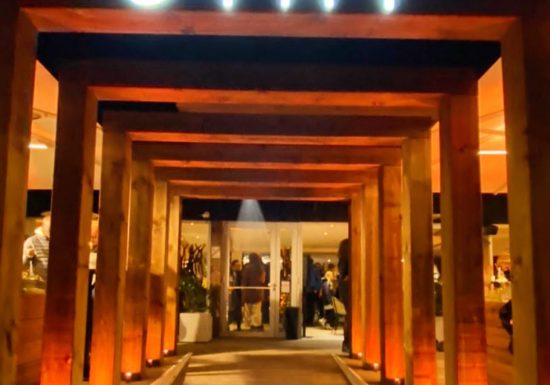 Entrée nuit©l’oyat