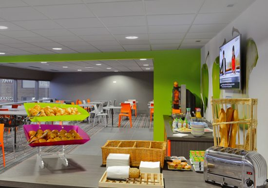 Ibis Styles Caen – buffet petit déjeuner