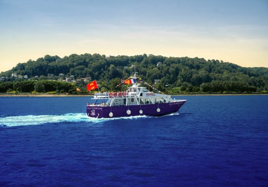 Le Ville d’Honfleur en direction de la plage