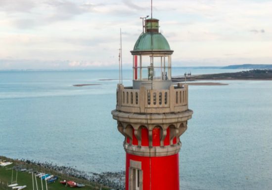 Ouistreham phare-800×600