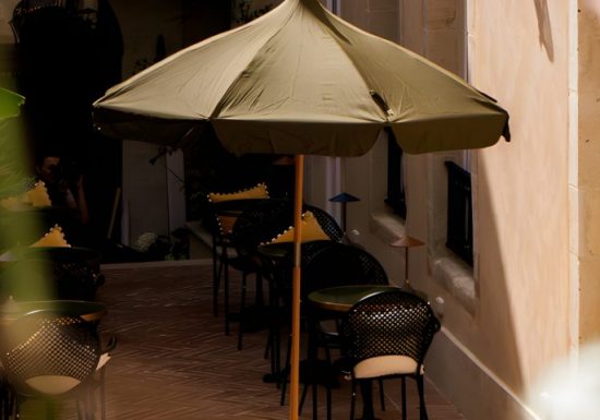 Patio-La-Particuliere-Caen