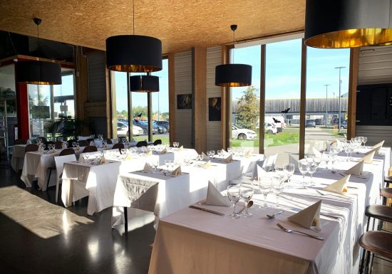 Restaurant buffet©Isatix