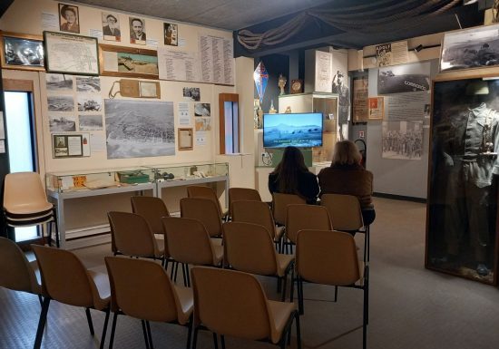 Salle de projection – Musée n4 Commando