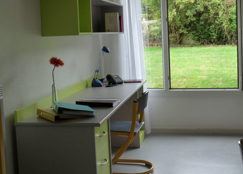 Coin bureau de la Résidence les Germes de Blé à Caen