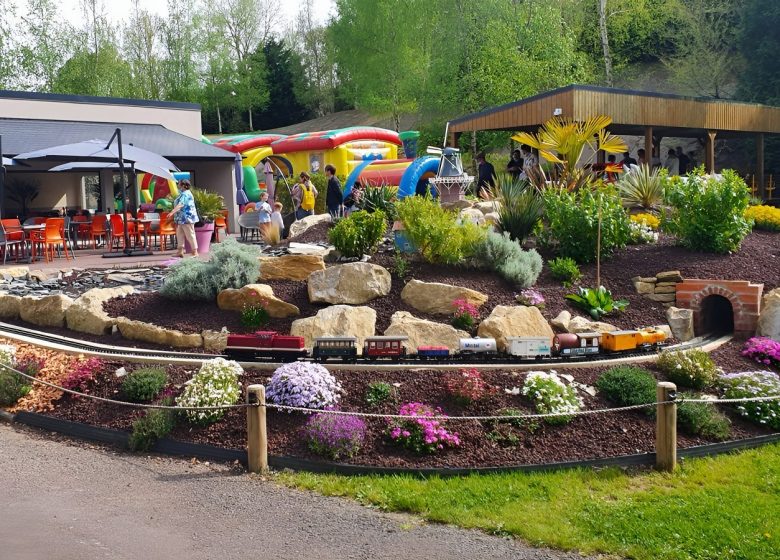 Train-echelle-G-Le-monde-Miniature—