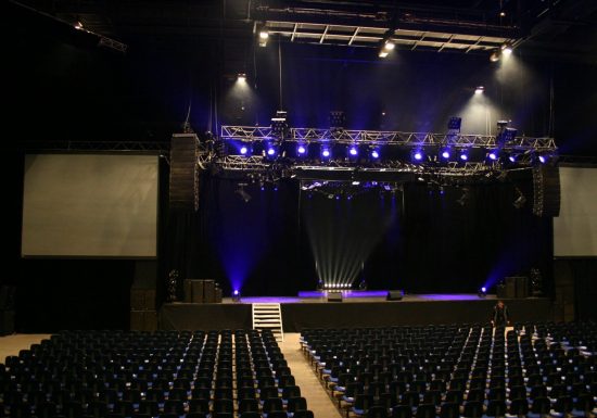 Zenith-Salle-interieure-et-scene