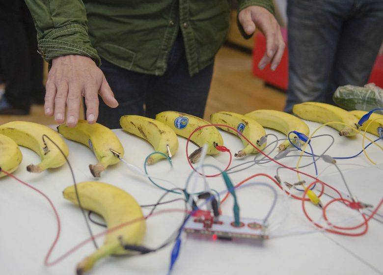 a-fond-les-manettes-1