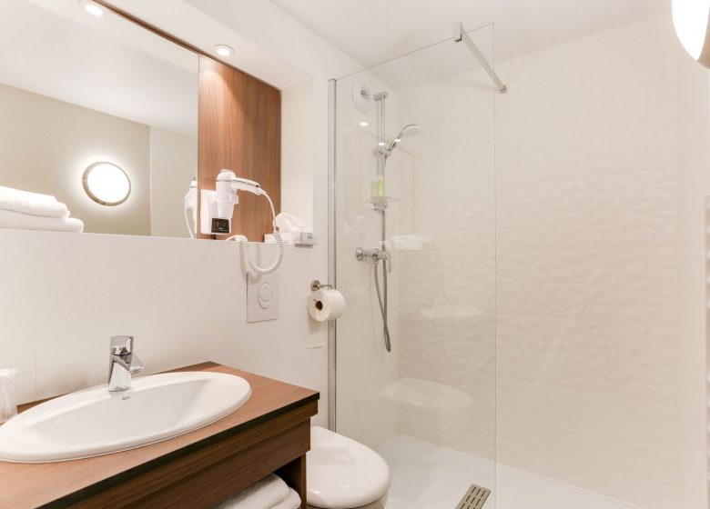 Brit Hotel Caen Mémorial