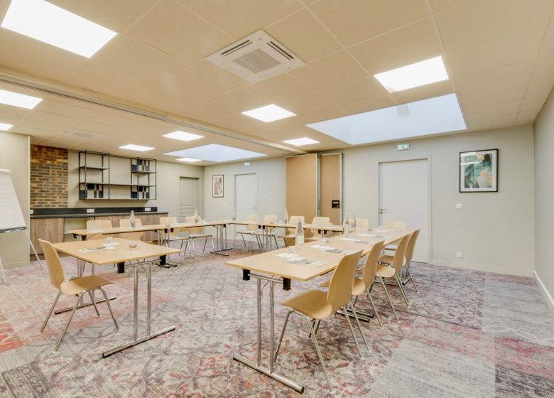 Brit Hotel Caen Mémorial