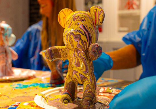 color-room-bearbricks