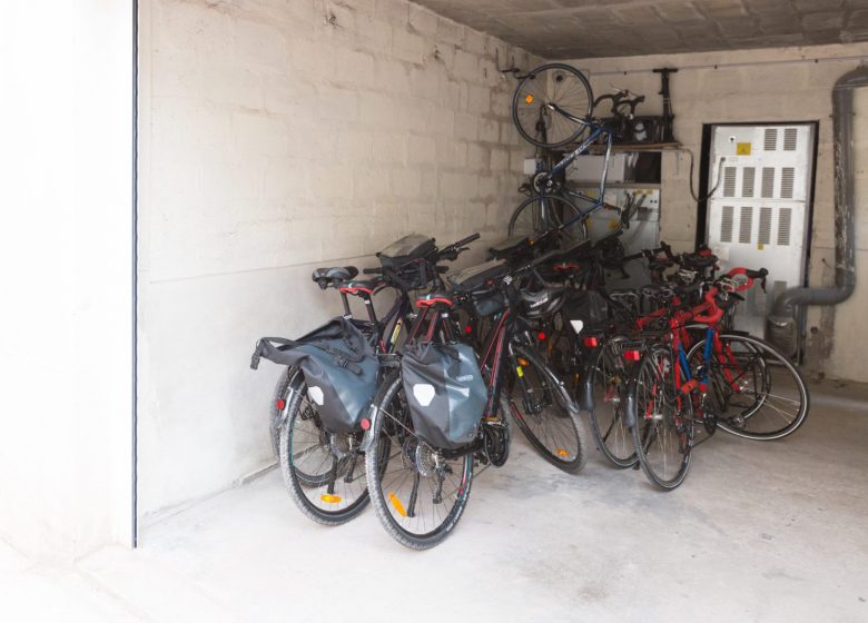 Garage pour vélos de l'Hôtel du Château à Caen en Normandie