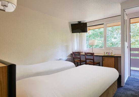 kyriad-caen-nord-herouville-saint-clair-chambre-twin-2