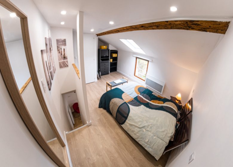 maisonnette-entre-bourg-et-mer-chambre-1