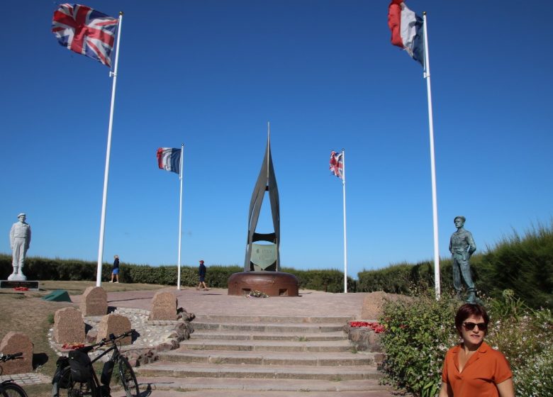 See my Normandy tours privés guide Normandie