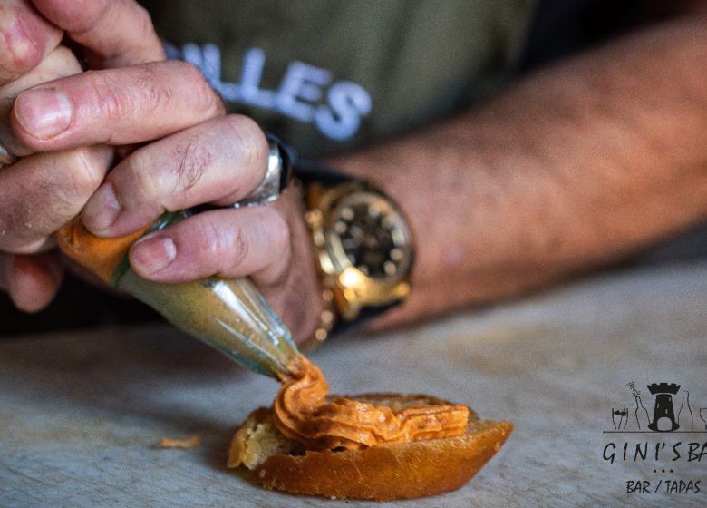 Gini's Bar Caen Normandie tapas cocktails