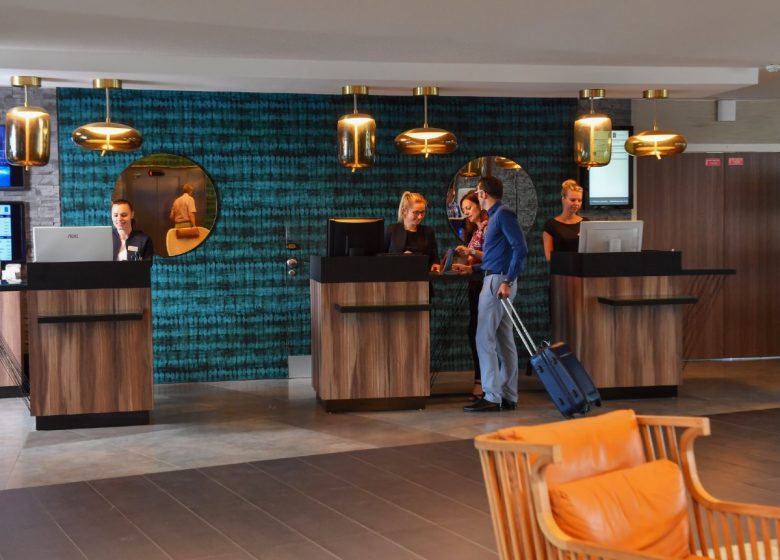 thalazur-cabourg-hotel-reception-PYM-3304