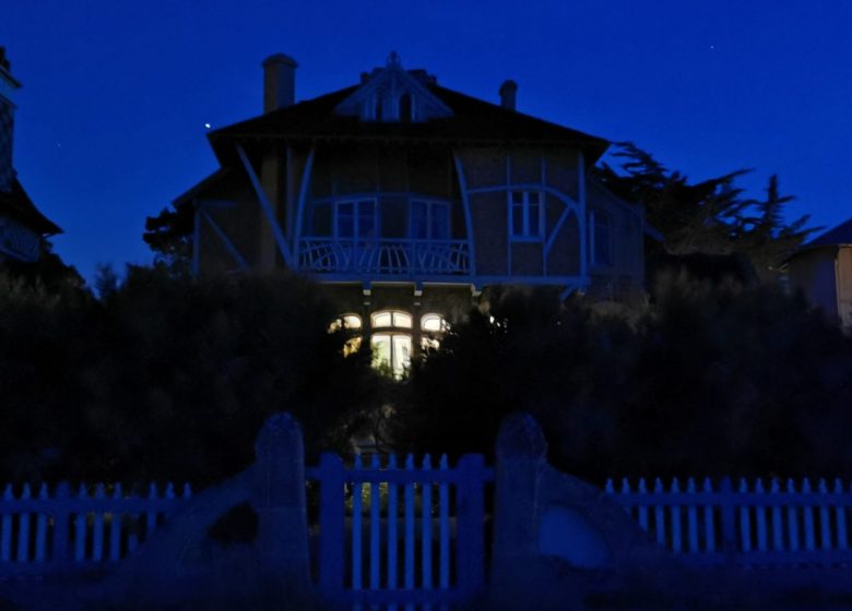 villa-bluette-visite-nocturne-musartdit-002